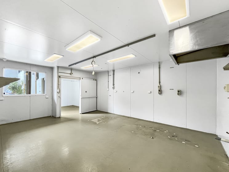 Click to view all images 2/67 Centennial Circuit Byron Bay NSW 2481 - Image 1