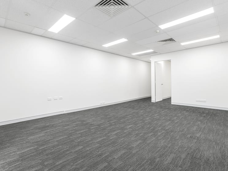 15A/10 Gladstone Road Castle Hill NSW 2154 - Image 2