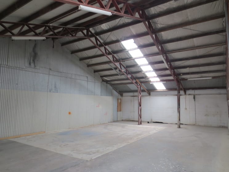 Click to view all images 4/25 Smith Street Capalaba QLD 4157 - Image 3