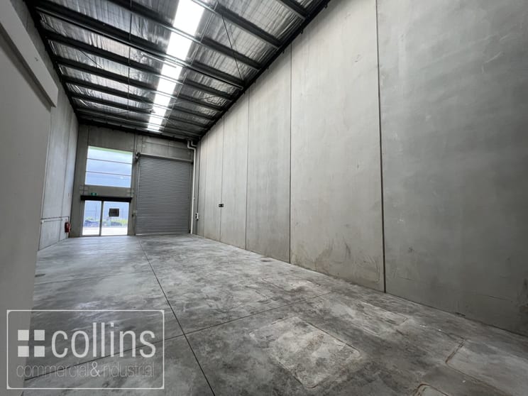 Click to view all images 5/18 Sette Circuit Pakenham VIC 3810 - Image 2