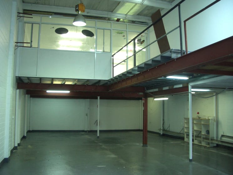 Unit 3B/4 Louise Avenue Ingleburn NSW 2565 - Image 2