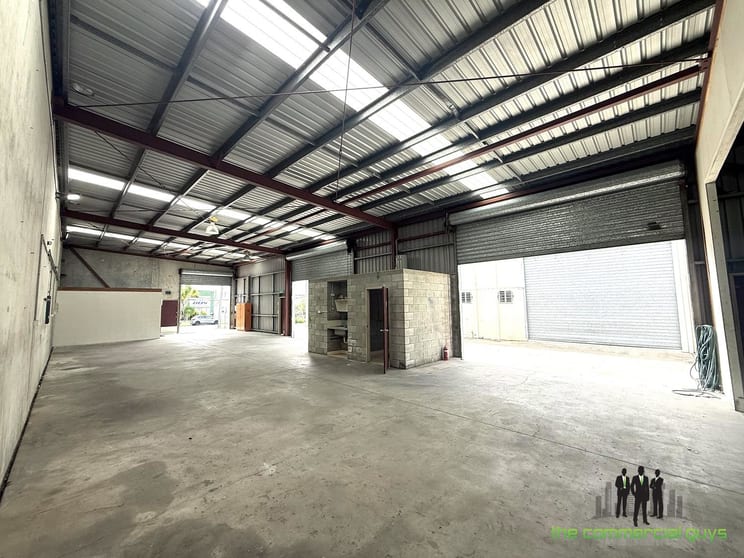 4 Tubbs St Clontarf QLD 4019 - Image 2