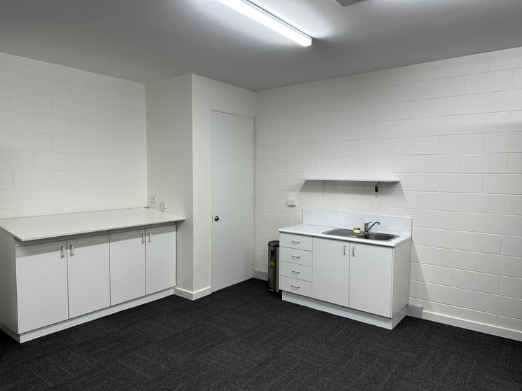 21 Bishop St Woolner NT 0820 - Image 3