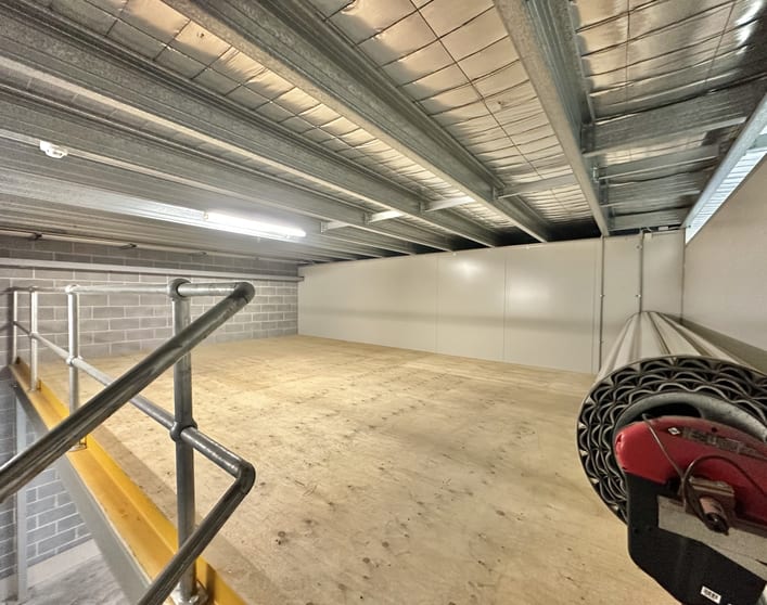 23/4-8 Waine Street Freshwater NSW 2096 - Image 2