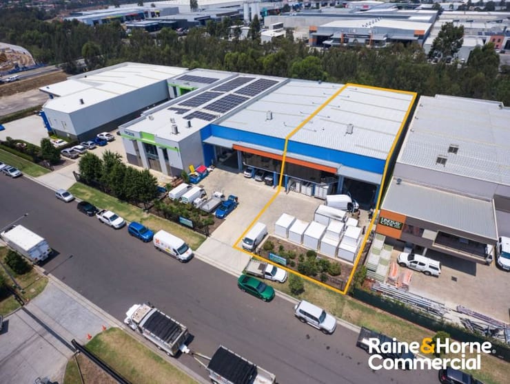Unit 1/7 Waler Crescent Smeaton Grange NSW 2567 - Image 1
