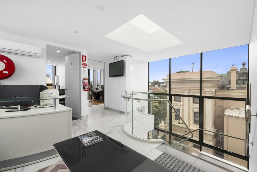 Click to view all images Level 3/327 King Street Newtown NSW 2042 - Image 2
