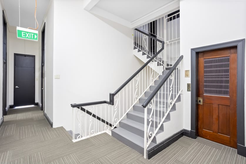 Click to view all images 8 William Rockhampton City QLD 4700 - Image 3