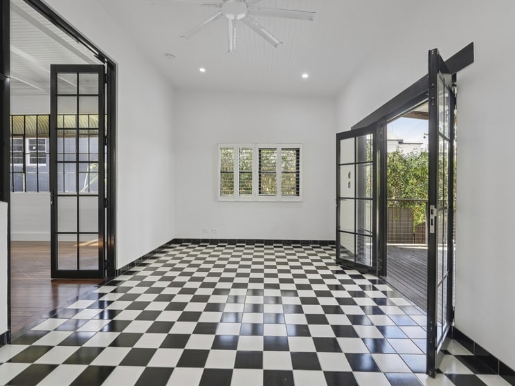Click to view all images 38B Hyde Street Bellingen NSW 2454 - Image 2