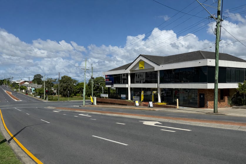 Click to view all images 558 Gympie Road Kedron QLD 4031 - Image 1
