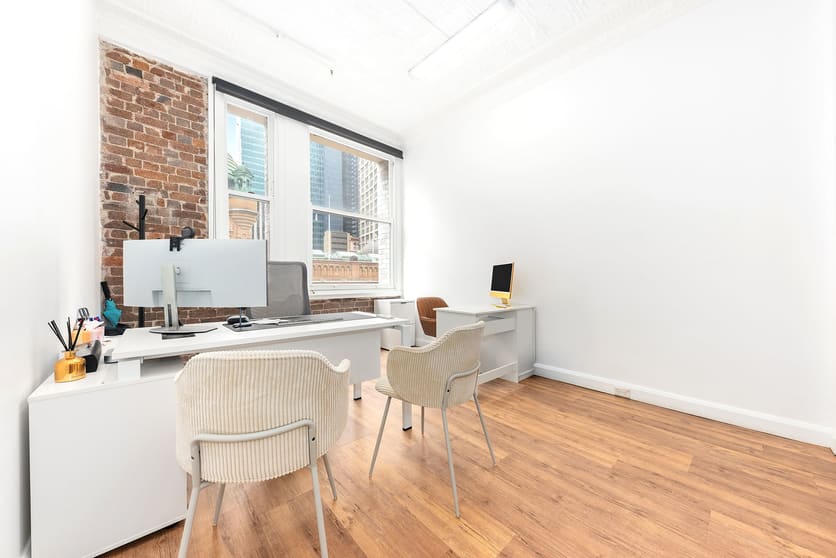 Click to view all images Suite 405/127 York Street Sydney NSW 2000 - Image 1