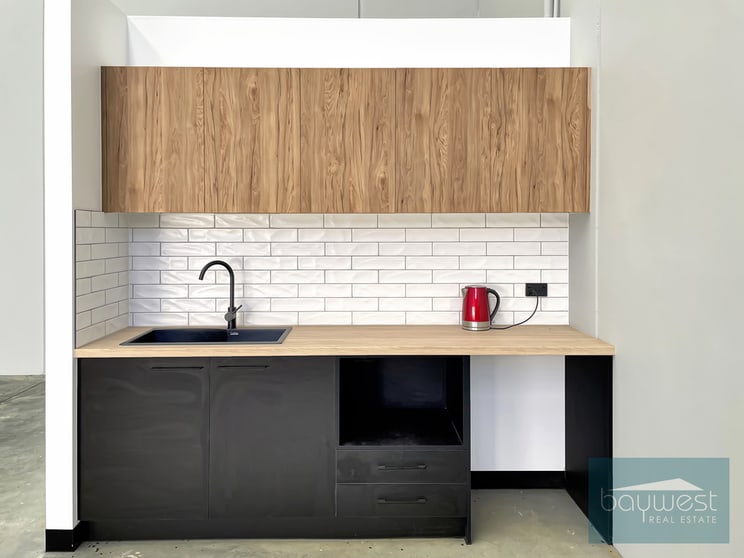 Click to view all images 37/260 Marine Parade Hastings VIC 3915 - Image 2