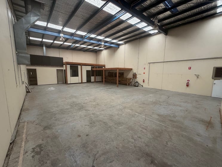 2/62 Brunel Road Seaford VIC 3198 - Image 5