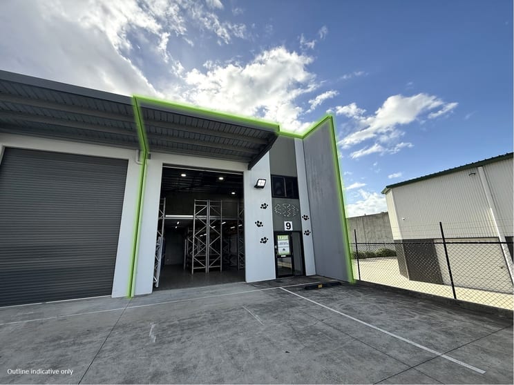 9/10-12 Russell St Petrie QLD 4502 - Image 1