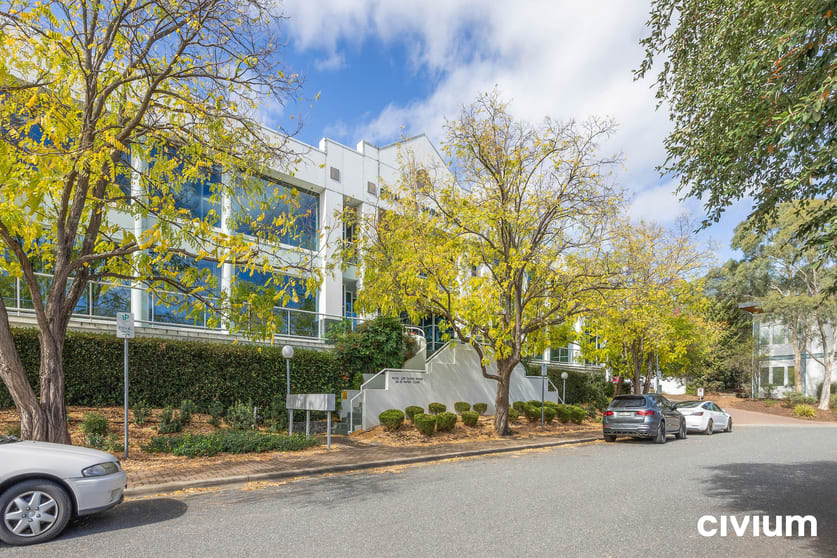 Unit 14/26-28 Napier Close Deakin ACT 2600 - Image 1