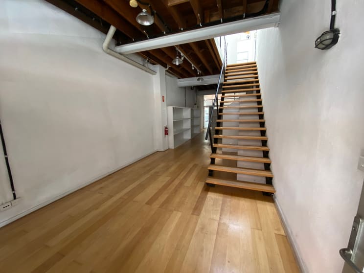 Click to view all images 3/102 Dover Street Cremorne VIC 3121 - Image 2