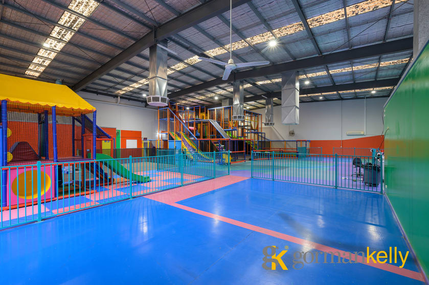 Click to view all images 10 Bridge Street Eltham VIC 3095 - Image 2