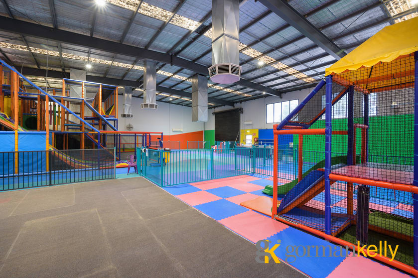 Click to view all images 10 Bridge Street Eltham VIC 3095 - Image 3