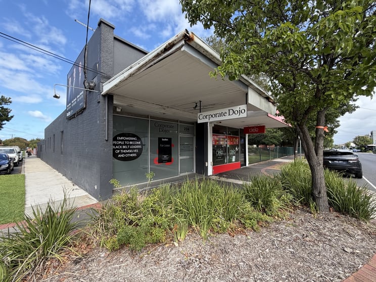 224 McKinnon Road Mckinnon VIC 3204 - Image 1