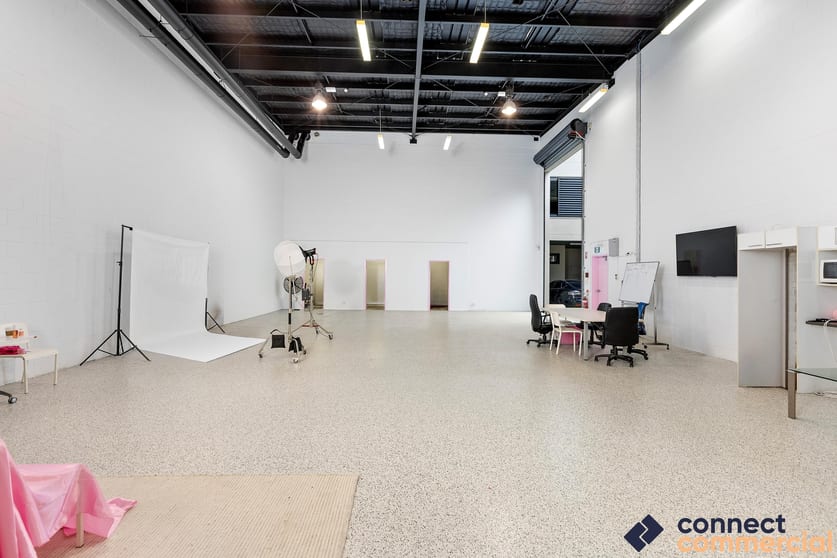 104 & 105/237 Scottsdale Drive Robina QLD 4226 - Image 1
