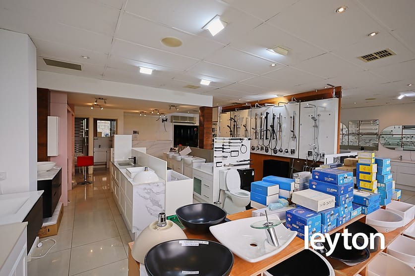 Click to view all images 124 Cheltenham Road Dandenong VIC 3175 - Image 2