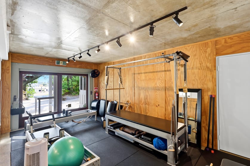 88C West Burleigh Road Burleigh Heads QLD 4220 - Image 2