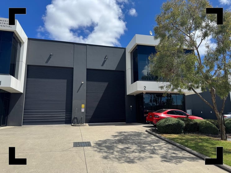 Click to view all images 2/8 Kearney Street Bayswater VIC 3153 - Image 1