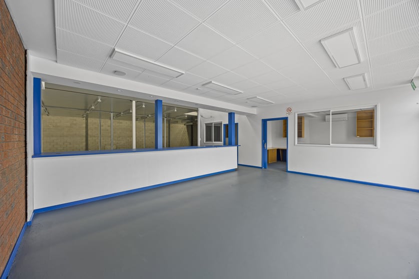 Click to view all images 101 Mair Street East Ballarat East VIC 3350 - Image 3