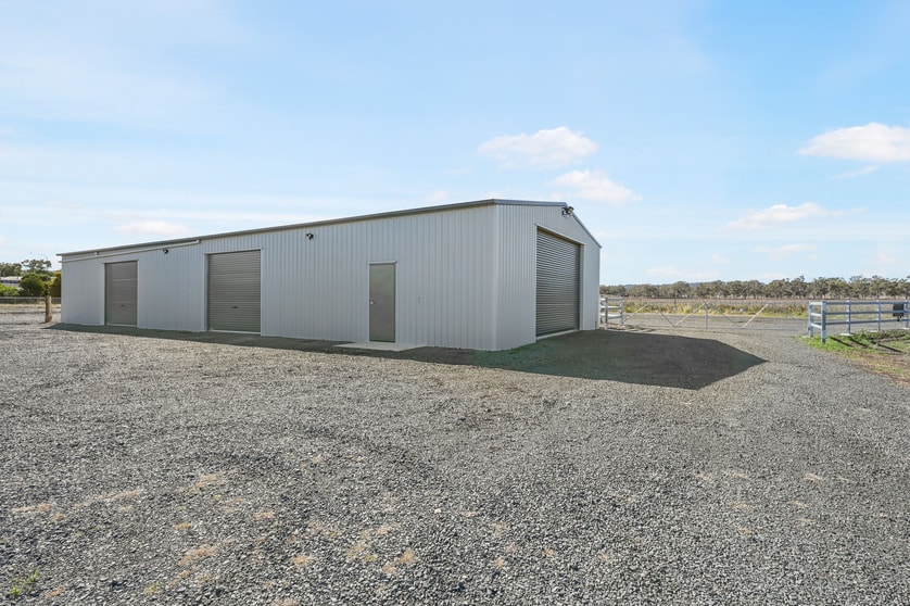 Click to view all images 813 Toowoomba-Athol Road Westbrook QLD 4350 - Image 3