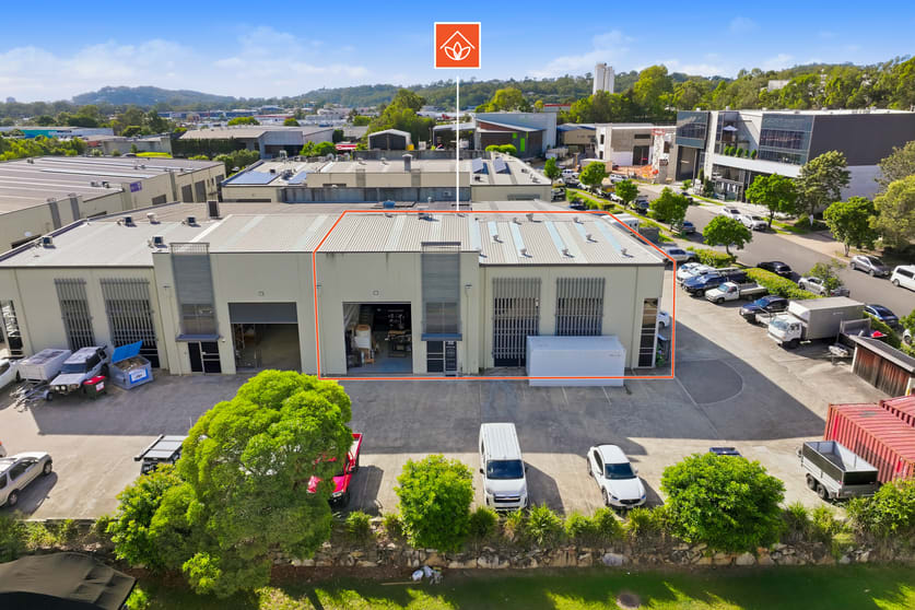 Click to view all images 15/2 Calabro Way Burleigh Heads QLD 4220 - Image 1