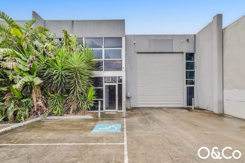 Click to view all images 2/2 Hammer Court Hoppers Crossing VIC 3029 - Image 2