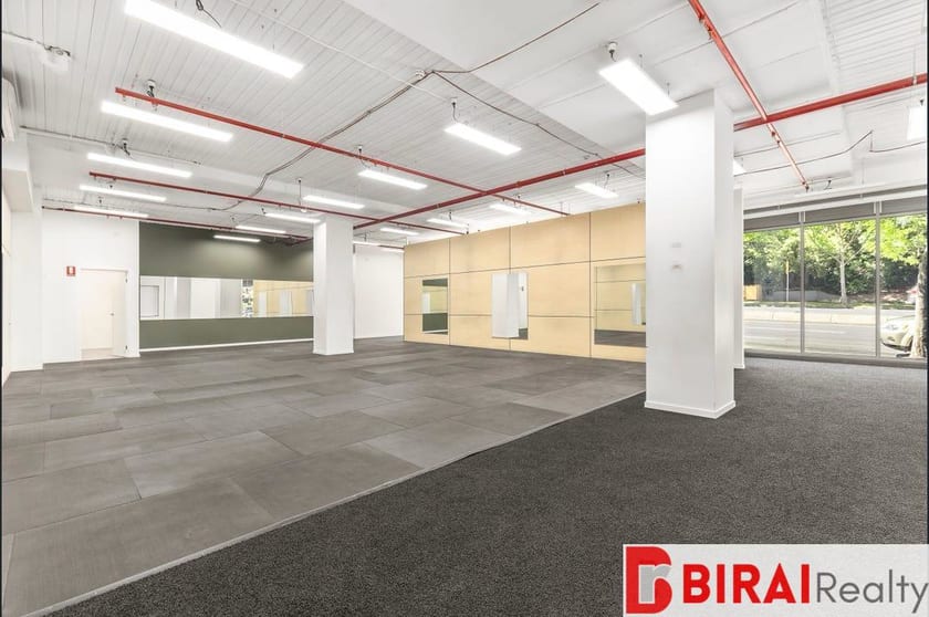 Click to view all images 1/233 Maroondah Highway Ringwood VIC 3134 - Image 2