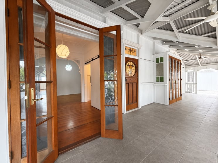 24 LATROBE TERRACE Paddington QLD 4064 - Image 1