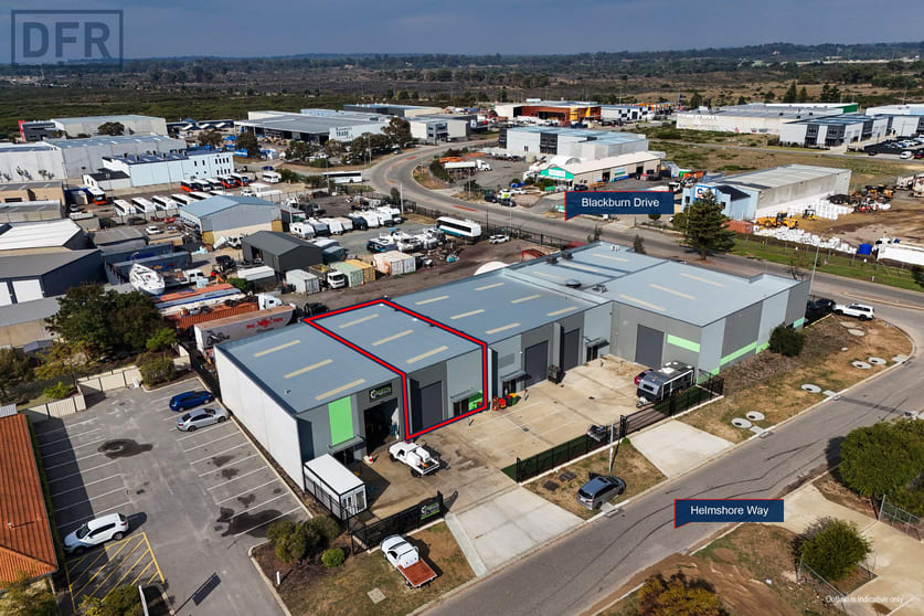 5/2 Helmshore Way Port Kennedy WA 6172 - Image 3