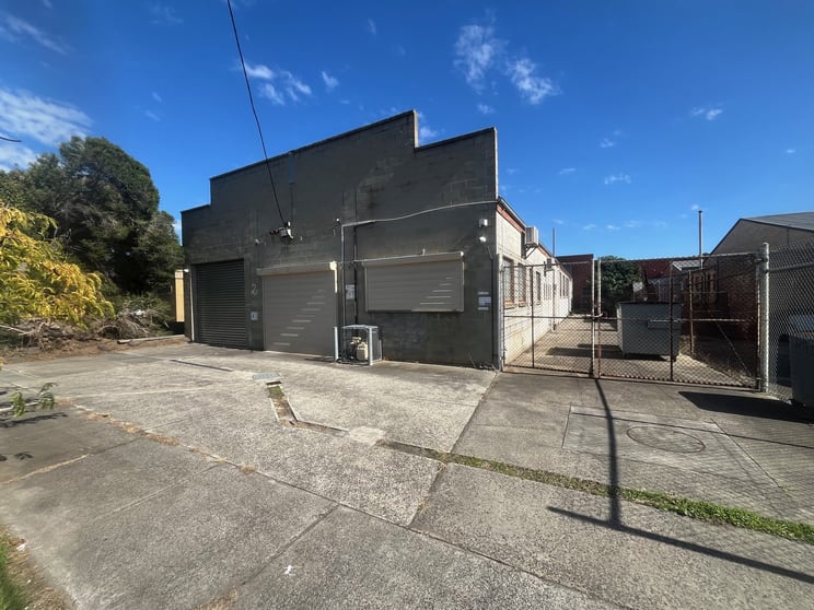 Click to view all images 2 Joyce Street Springvale VIC 3171 - Image 2