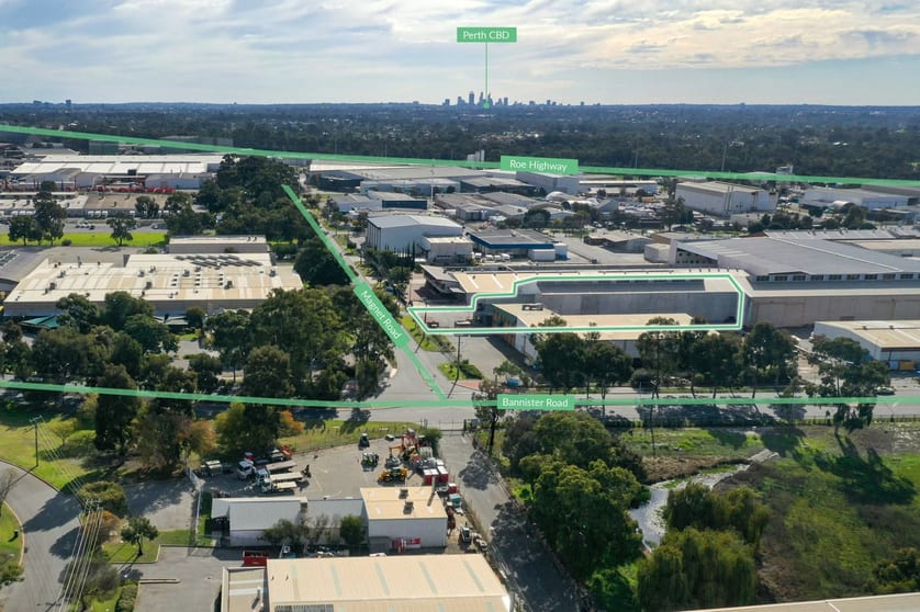 Click to view all images 42 Magnet Road Canning Vale WA 6155 - Image 1