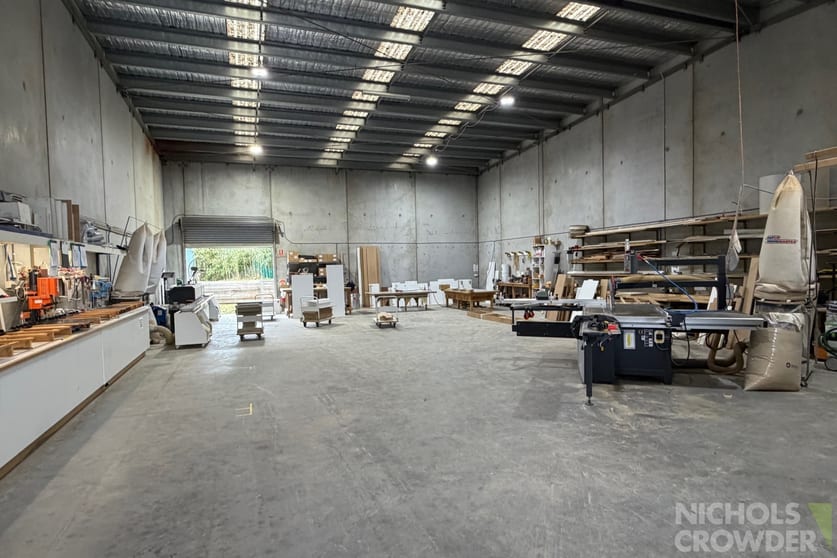 Click to view all images 3/19 Sir Laurence Drive Seaford VIC 3198 - Image 2