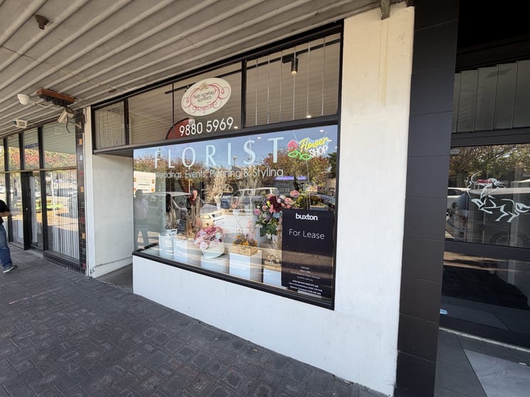 Click to view all images 277 Huntingdale Road Oakleigh VIC 3166 - Image 1