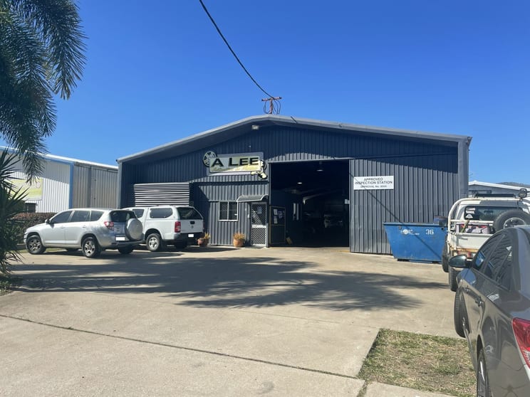 Click to view all images 15 Fleming St Aitkenvale QLD 4814 - Image 1