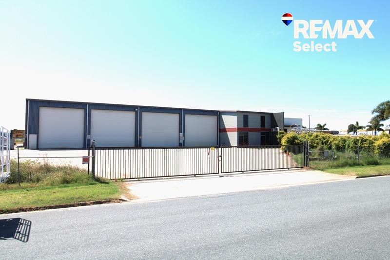 Click to view all images 6 Silverton Court Paget QLD 4740 - Image 2