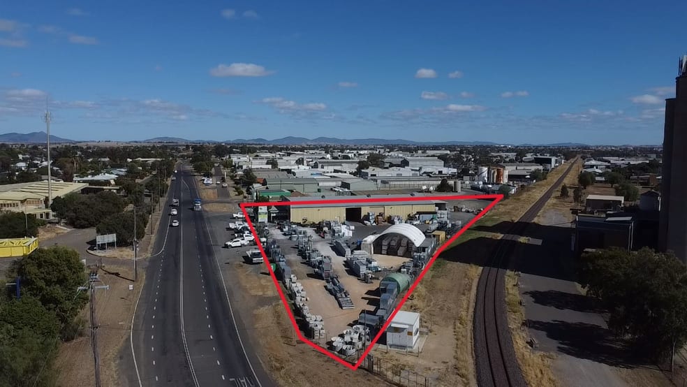 23-25 Gunnedah Road Tamworth NSW 2340 - Image 1