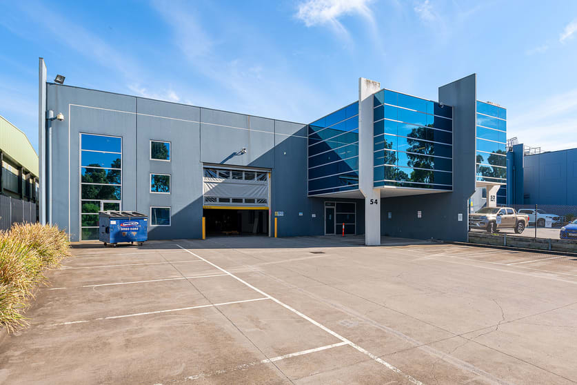 54 Lucknow Crescent Thomastown VIC 3074 - Image 1