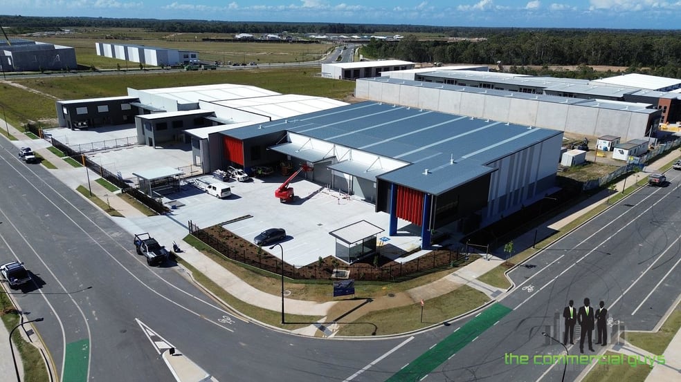 1&2/75 Boreas Dr Morayfield QLD 4506 - Image 2