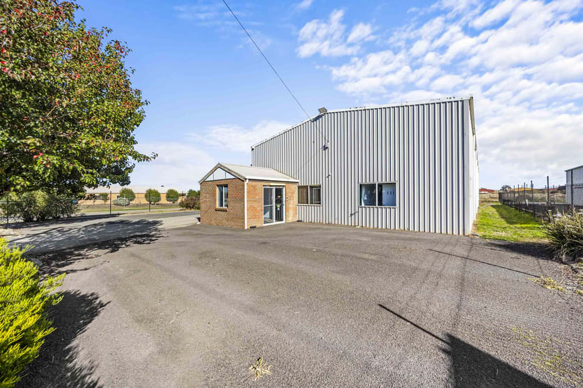 14 Stonepark Road Delacombe VIC 3356 - Image 2