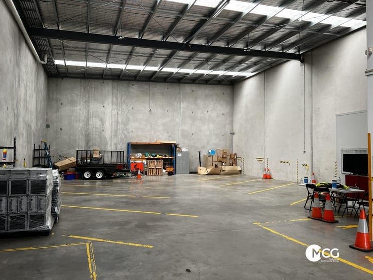 2/30 Mareno Road Tullamarine VIC 3043 - Image 3
