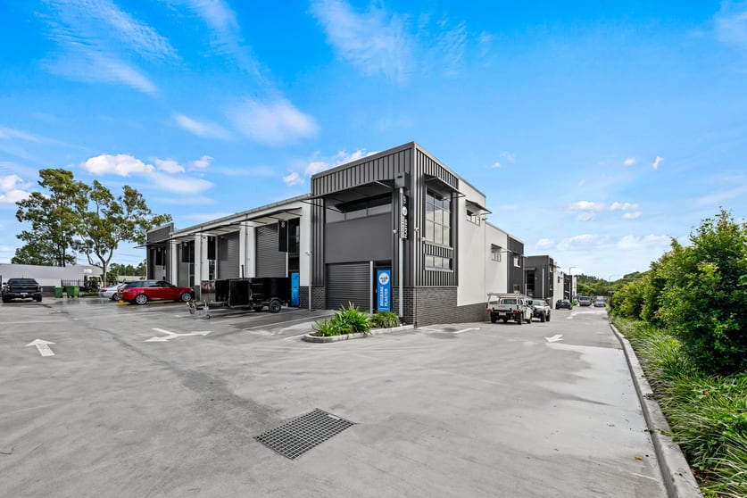 8/89 Priestdale Road Eight Mile Plains QLD 4113 - Image 1