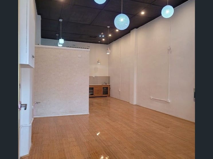 610 Sydney Road Brunswick VIC 3056 - Image 2