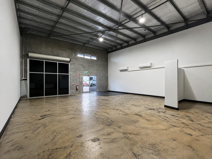 2/33 Hawthorn Street Dubbo NSW 2830 - Image 2