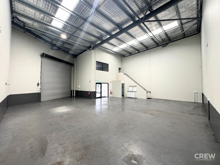 Unit 2/10-12 Ivan Street Arundel QLD 4214 - Image 3