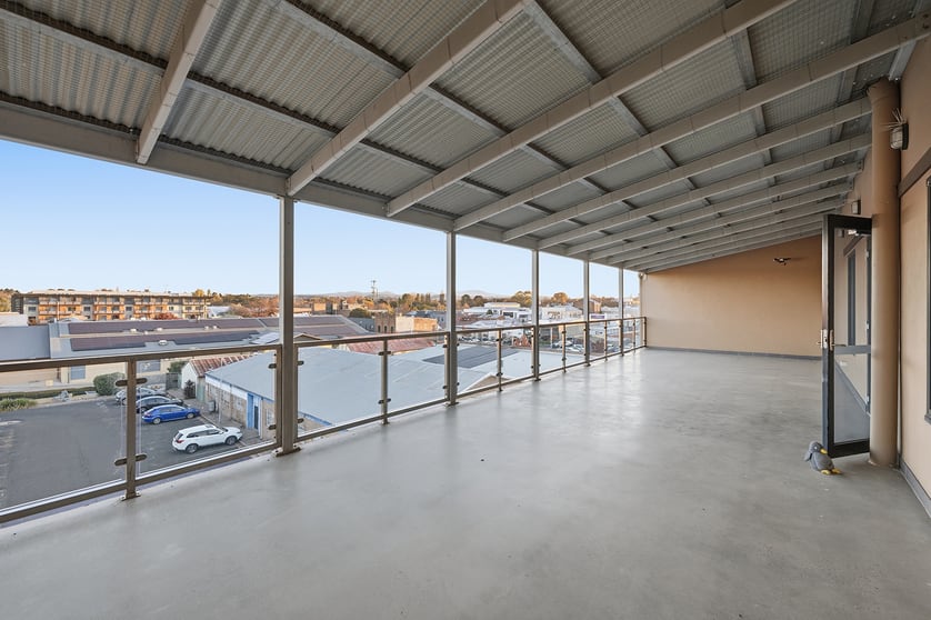 Top Floor/296-298 Summer Street Orange NSW 2800 - Image 1