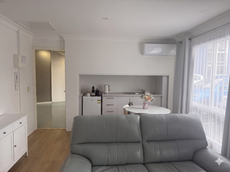 7a/9-11 Lawrence Drive Nerang QLD 4211 - Image 3